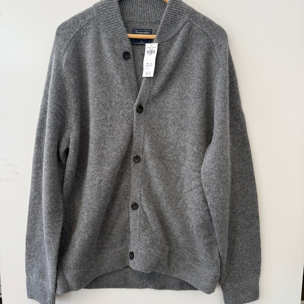Abercrombie & Fitch Gray Cardigan Sweater wool blend warm